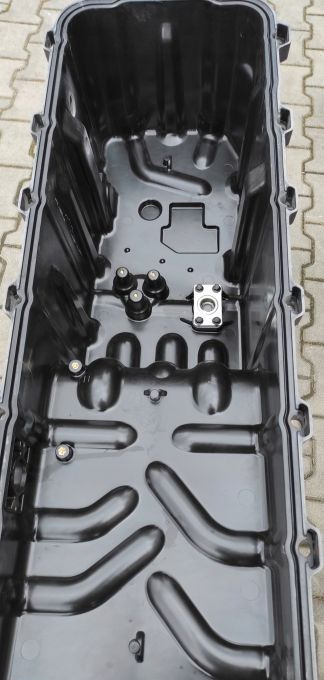 RENAULT GAMA T VOLVO FH4 MISKA OLEJOWA NOWA ORYGINAŁ 23794280 - Banjë vaji për Kamioni: foto 2 RENAULT GAMA T VOLVO FH4 MISKA OLEJOWA NOWA ORYGINAŁ 23794280 - Banjë vaji për Kamioni: foto 2