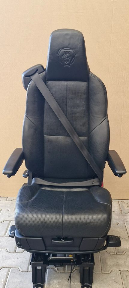 SCANIA R S FOTEL PASAŻERA - Ndenjësja: foto 1 SCANIA R S FOTEL PASAŻERA - Ndenjësja: foto 1