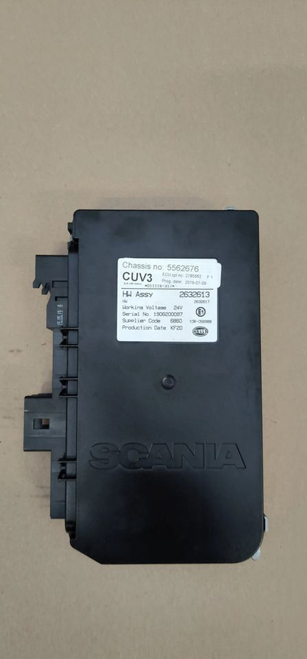 SCANIA R S STEROWNIK ŚWIATEŁ KOMPUTER CUV3 2632613 - ECU për Kamioni: foto 2 SCANIA R S STEROWNIK ŚWIATEŁ KOMPUTER CUV3 2632613 - ECU për Kamioni: foto 2