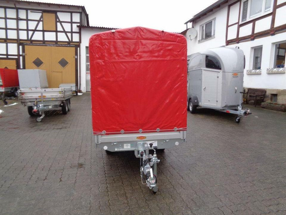 Böckmann PKW-Anhänger, 1,35to. Hochlader, 100 km/h - Rimorkio makine: foto 2 Böckmann PKW-Anhänger, 1,35to. Hochlader, 100 km/h - Rimorkio makine: foto 2
