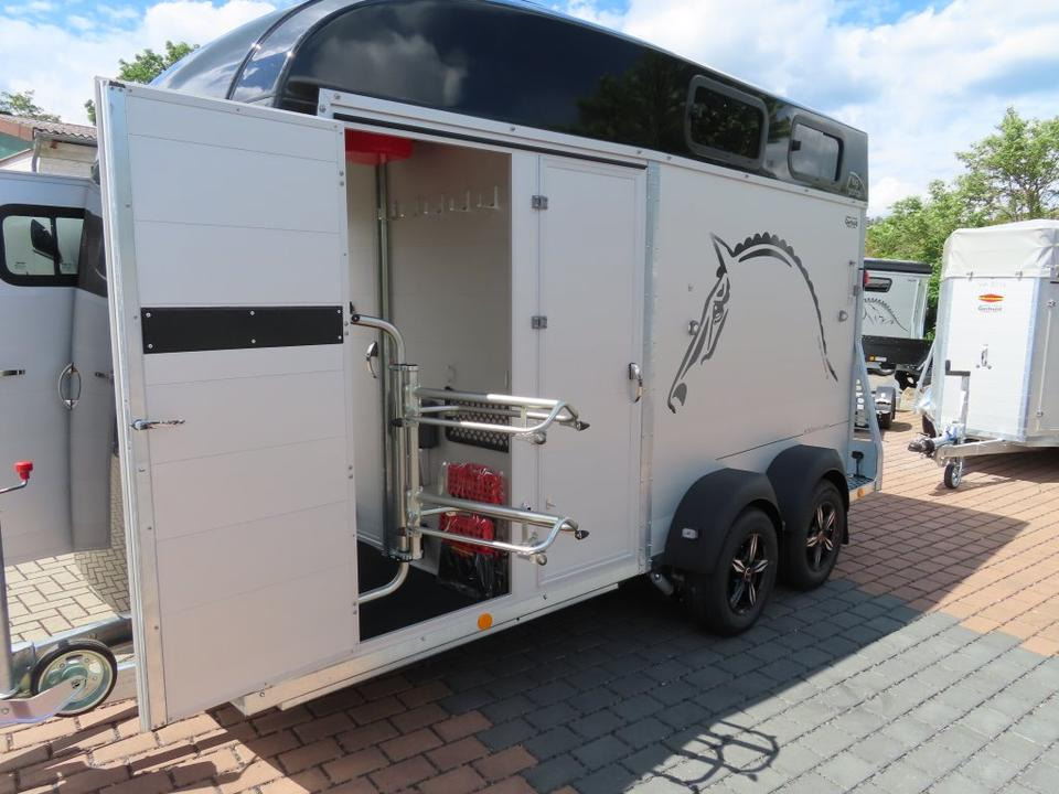 Böckmann Pferdeanhänger Big Portax WCF Videokamera - Rimorkio për kuaj: foto 5 Böckmann Pferdeanhänger Big Portax WCF Videokamera - Rimorkio për kuaj: foto 5