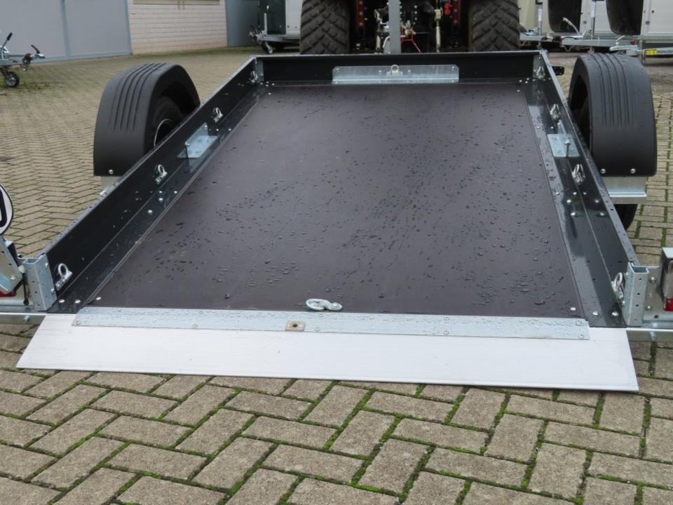 PKW Absenkanhänger, Unsinn, 750 kg, ungebremst, 100 km/h - Rimorkio makine: foto 2 PKW Absenkanhänger, Unsinn, 750 kg, ungebremst, 100 km/h - Rimorkio makine: foto 2