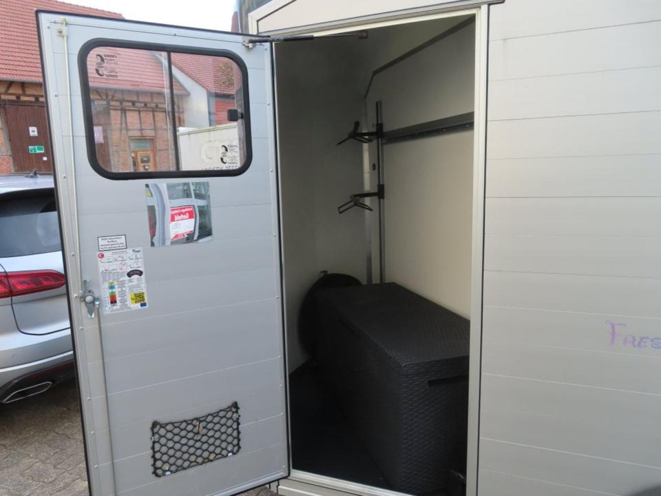 Pferdeanhänger Cheval Liberte MAXI 2 Sattelraum 100 km/h Kamera - Rimorkio për kuaj: foto 5 Pferdeanhänger Cheval Liberte MAXI 2 Sattelraum 100 km/h Kamera - Rimorkio për kuaj: foto 5