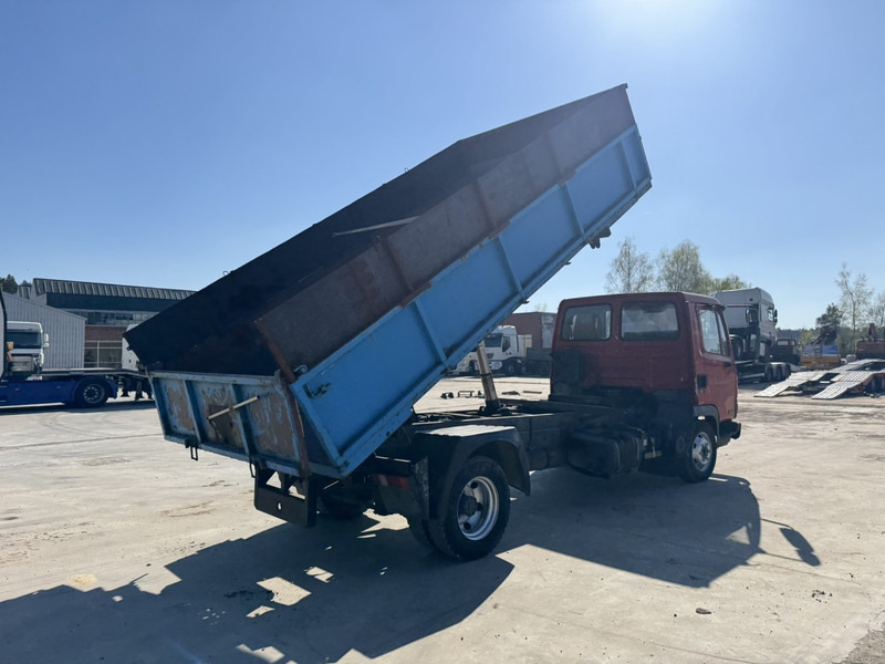 DAF 45 ATI 160 (FULL STEEL SUSPENSION / MANUAL PUMP / EURO 2) - Kamion vetëshkarkues: foto 5 DAF 45 ATI 160 (FULL STEEL SUSPENSION / MANUAL PUMP / EURO 2) - Kamion vetëshkarkues: foto 5