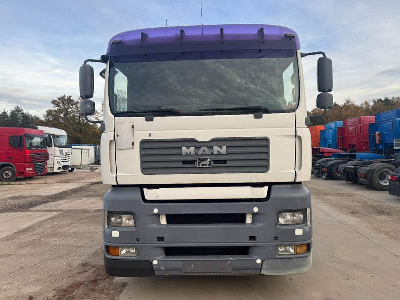 MAN TGA 18.430 (WITH HYDRUALIC PUMP / AVEC POMPE HYDRAULIQUE / PTO) - Gjysmë-kamion: foto 2 MAN TGA 18.430 (WITH HYDRUALIC PUMP / AVEC POMPE HYDRAULIQUE / PTO) - Gjysmë-kamion: foto 2