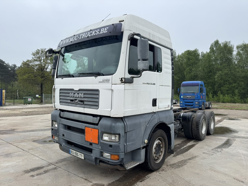 MAN TGA 33.480 (MANUAL GEARBOX / BOITE MANUELLE / 6X4 / CAMION FRANCAIS EN BON ETAT !) - Kamion kabinë-shasi: foto 1 MAN TGA 33.480 (MANUAL GEARBOX / BOITE MANUELLE / 6X4 / CAMION FRANCAIS EN BON ETAT !) - Kamion kabinë-shasi: foto 1