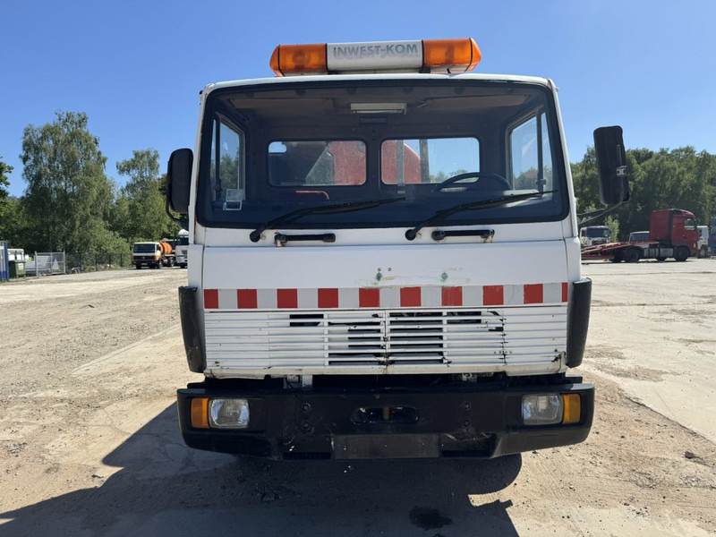 Mercedes-Benz SK 914 (8000 L / STEEL SUSPENSION & MANUAL PUMP / SUSPENSION LAMES & POMPE MANUELLE) - Kamion me vakuum: foto 2 Mercedes-Benz SK 914 (8000 L / STEEL SUSPENSION & MANUAL PUMP / SUSPENSION LAMES & POMPE MANUELLE) - Kamion me vakuum: foto 2