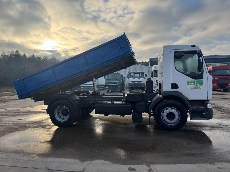 Renault Premium 260 (SUSPENISON LAMES / POMPE MANUELLE / BOITE MANUELLE / EURO 2) - Kamion vetëshkarkues: foto 4 Renault Premium 260 (SUSPENISON LAMES / POMPE MANUELLE / BOITE MANUELLE / EURO 2) - Kamion vetëshkarkues: foto 4