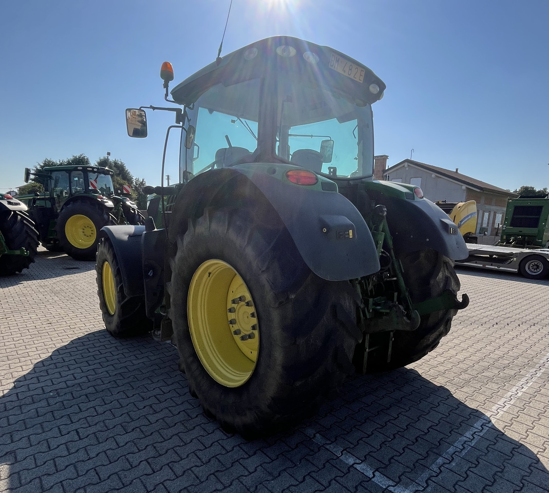 JOHN DEERE 6175 R - Traktor: foto 5 JOHN DEERE 6175 R - Traktor: foto 5
