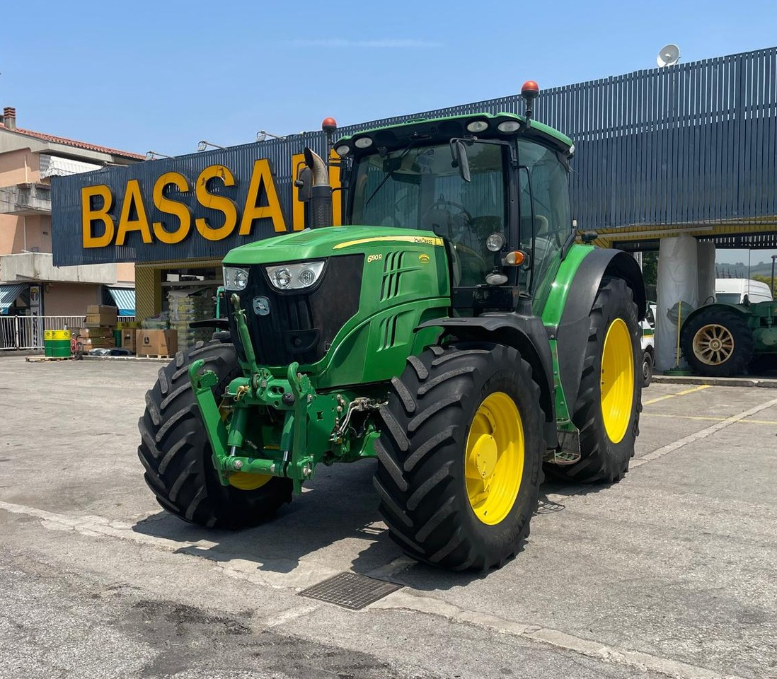 JOHN DEERE 6190 R - Traktor: foto 1 JOHN DEERE 6190 R - Traktor: foto 1