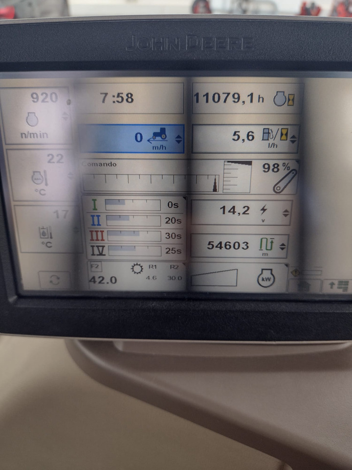 JOHN DEERE 6210 R - Traktor: foto 5 JOHN DEERE 6210 R - Traktor: foto 5