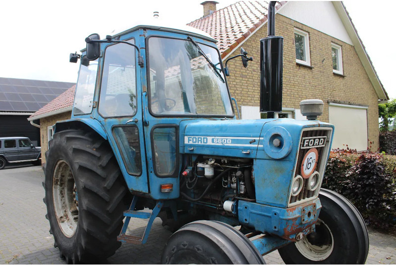 Ford 6600 - Traktor: foto 1 Ford 6600 - Traktor: foto 1
