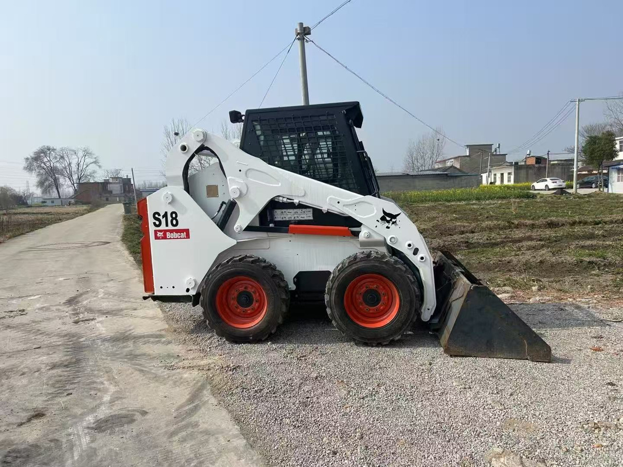 BOBCAT S18 - Mini fadrom: foto 3 BOBCAT S18 - Mini fadrom: foto 3