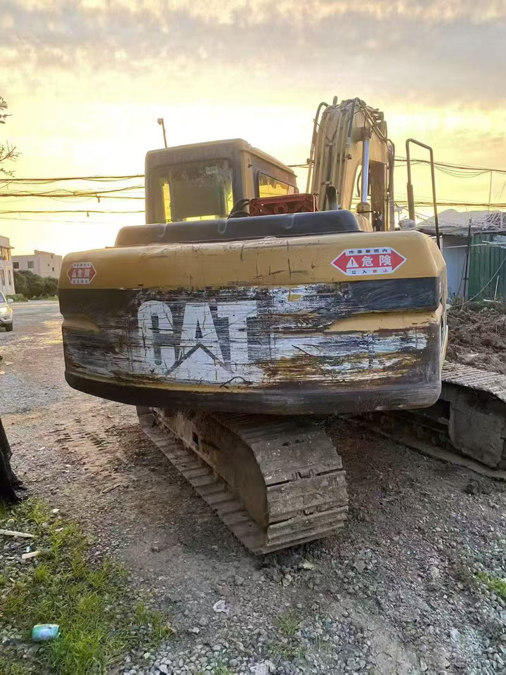 CATERPILLAR 312B - Ekskavator: foto 2 CATERPILLAR 312B - Ekskavator: foto 2