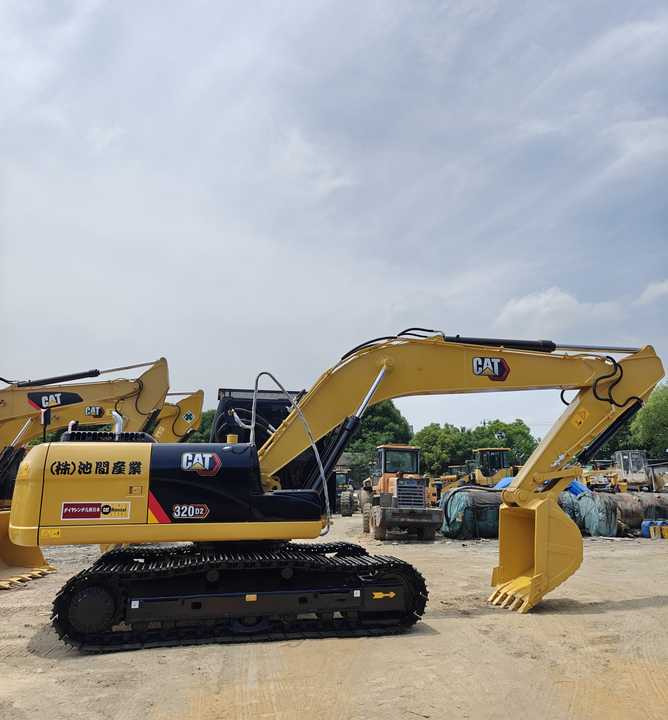 Good Condition Used Cat Excavator 320D2 Caterpillar Second Hand Excavator 312D 315D 320d for Sale - Ekskavator me zinxhirë: foto 4 Good Condition Used Cat Excavator 320D2 Caterpillar Second Hand Excavator 312D 315D 320d for Sale - Ekskavator me zinxhirë: foto 4