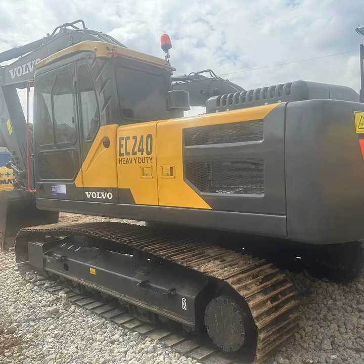 High Quality volvo EC240 Construction Machinery Low Hours 21ton Used volvo Excavator for Sale - Ekskavator me zinxhirë: foto 1 High Quality volvo EC240 Construction Machinery Low Hours 21ton Used volvo Excavator for Sale - Ekskavator me zinxhirë: foto 1