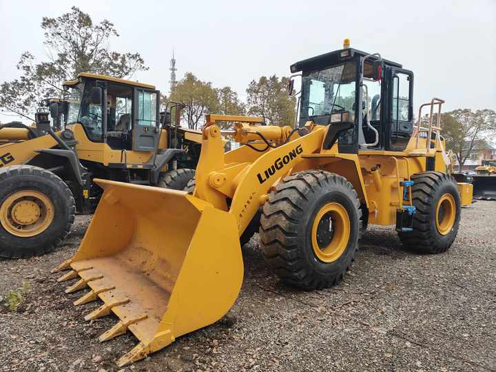 Used China Brand Wheel Loader Liugong Clg 856 Loader for Sale - Fadrom me goma: foto 2 Used China Brand Wheel Loader Liugong Clg 856 Loader for Sale - Fadrom me goma: foto 2