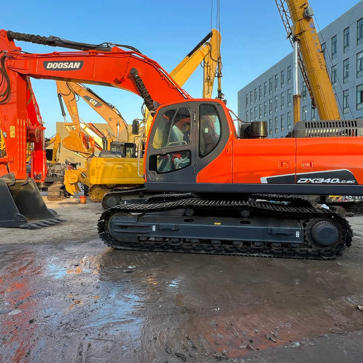 Used Large Doosan DX340 Excavator Original DX340-9 Used Excavator 34 Tons DX340lc-9c Hydraulic Excavator Sold Well - Ekskavator: foto 1 Used Large Doosan DX340 Excavator Original DX340-9 Used Excavator 34 Tons DX340lc-9c Hydraulic Excavator Sold Well - Ekskavator: foto 1