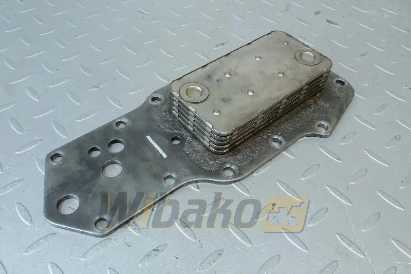 Cummins 3904320 - Ftohës vaji për Makineri ndërtimi: foto 1 Cummins 3904320 - Ftohës vaji për Makineri ndërtimi: foto 1