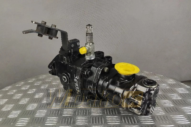 Eaton 70160-RIE-03 100809R161006 - Pompa hidraulike për Makineri ndërtimi: foto 2 Eaton 70160-RIE-03 100809R161006 - Pompa hidraulike për Makineri ndërtimi: foto 2