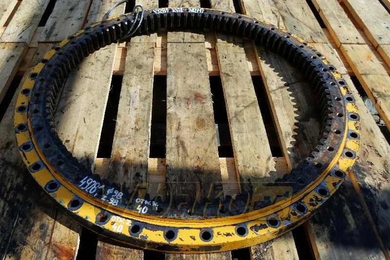 Liebherr R312 - Unazë rrotulluese për Makineri ndërtimi: foto 1 Liebherr R312 - Unazë rrotulluese për Makineri ndërtimi: foto 1