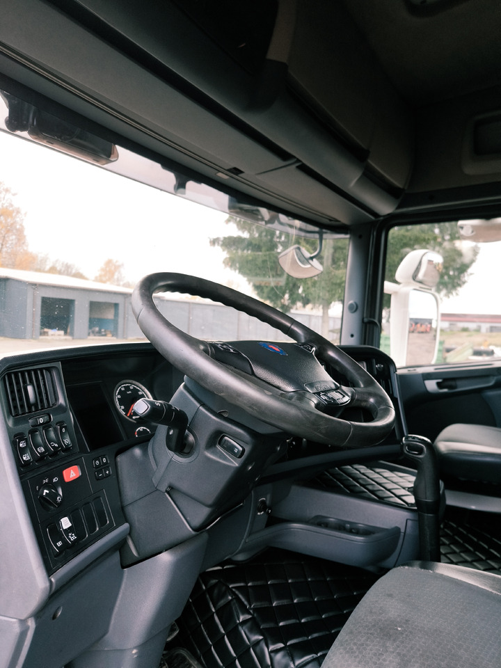 Gjysmë-kamion Scania R500: foto 7
