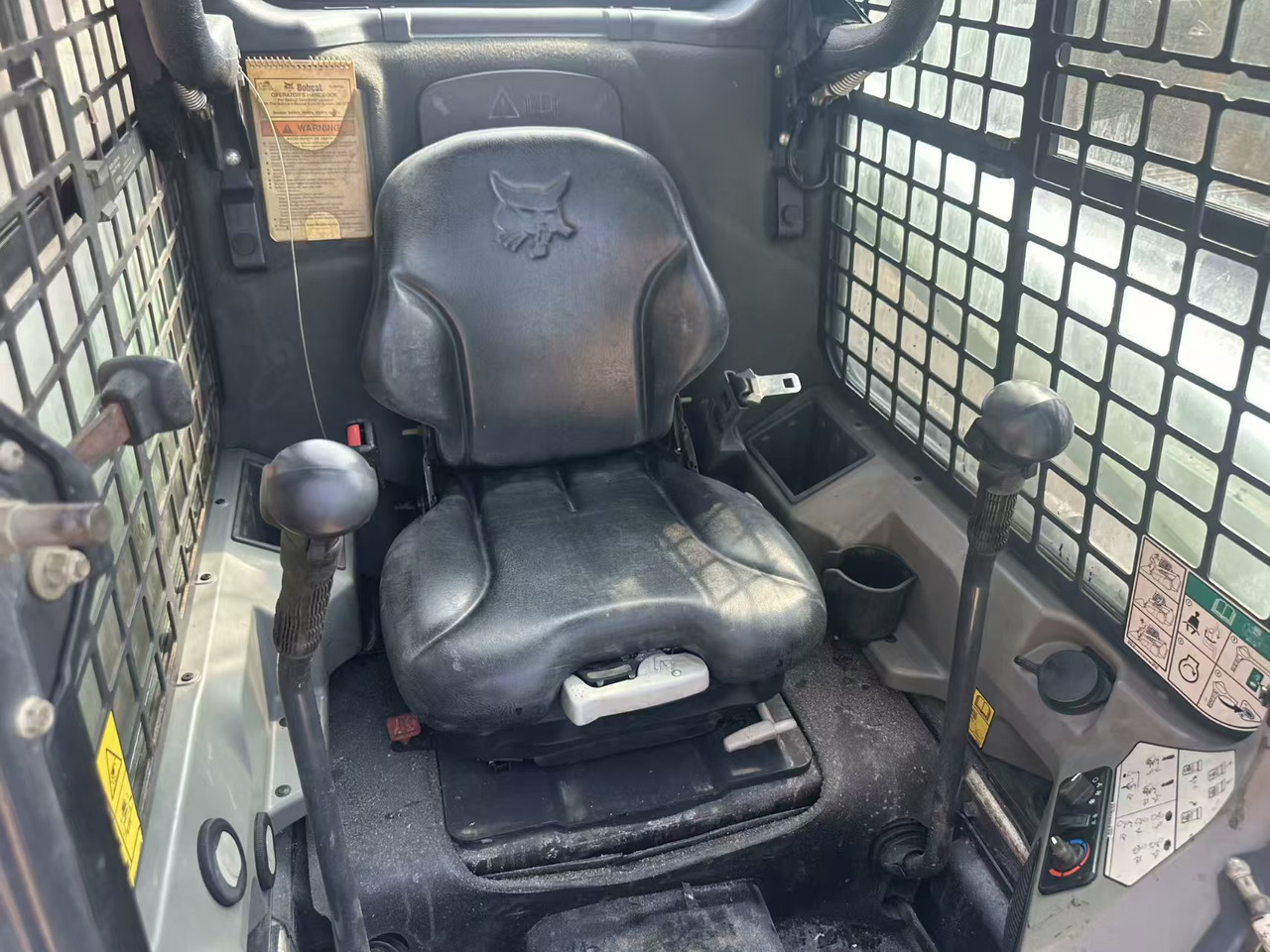 BOBCAT s550 - Fadrom me goma: foto 2 BOBCAT s550 - Fadrom me goma: foto 2