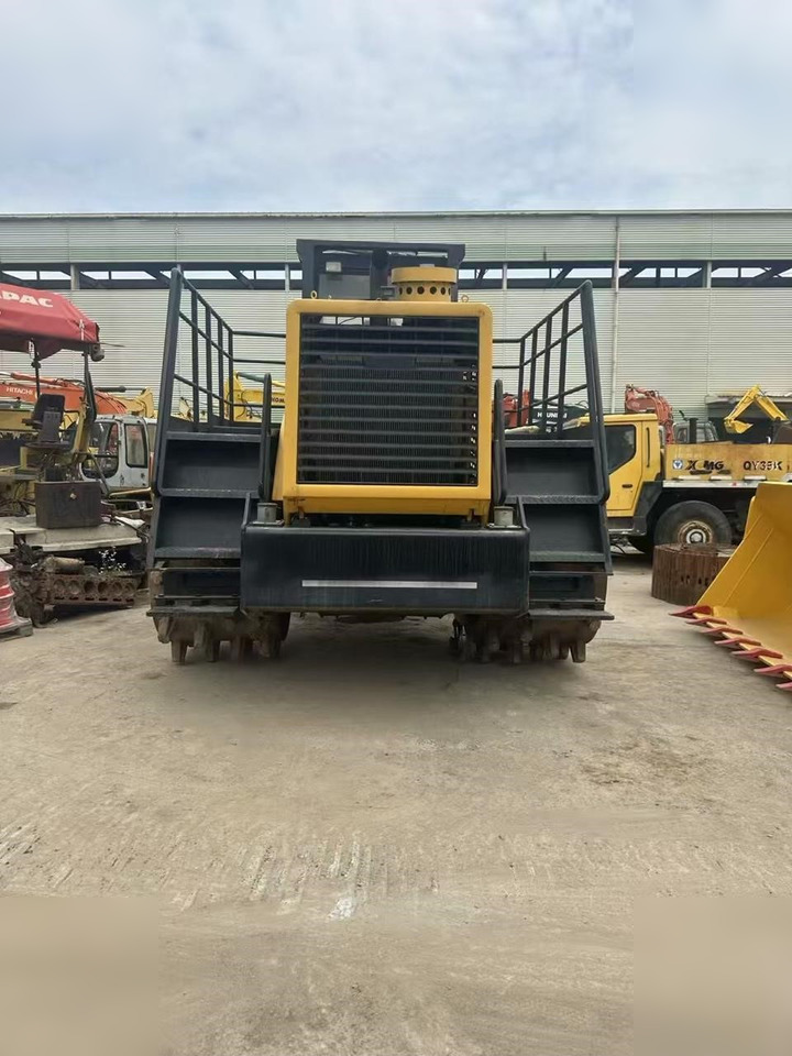 CATERPILLAR 816A - Ngjeshës: foto 3 CATERPILLAR 816A - Ngjeshës: foto 3
