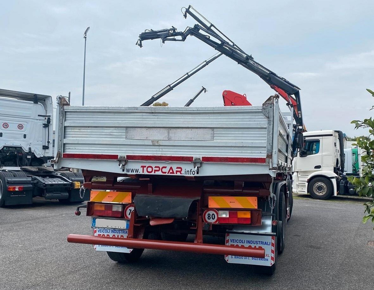 IVECO 440E38 RIBALTABILE TRILATERALE E GRU FASSI - Kamion me karroceri të hapur, Kamion me vinç: foto 4 IVECO 440E38 RIBALTABILE TRILATERALE E GRU FASSI - Kamion me karroceri të hapur, Kamion me vinç: foto 4