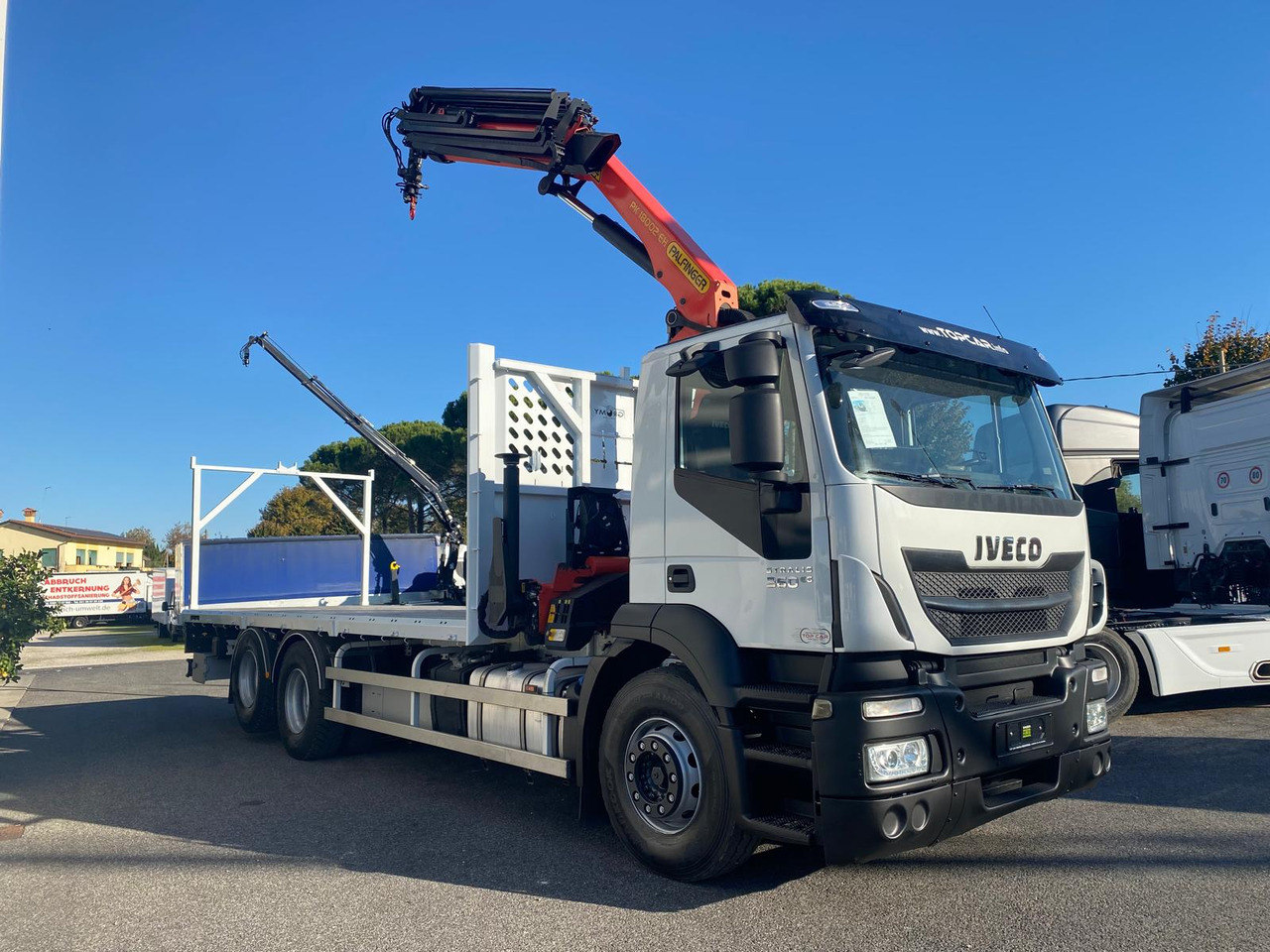 IVECO AD260S36 - Kamion me vinç: foto 3 IVECO AD260S36 - Kamion me vinç: foto 3