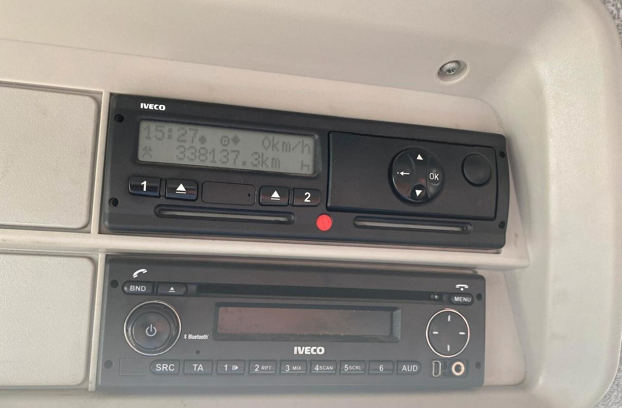 IVECO STRALIS 360 CASSONE FISSO E GRU PALFINGER - Kamion me karroceri të hapur, Kamion me vinç: foto 4 IVECO STRALIS 360 CASSONE FISSO E GRU PALFINGER - Kamion me karroceri të hapur, Kamion me vinç: foto 4