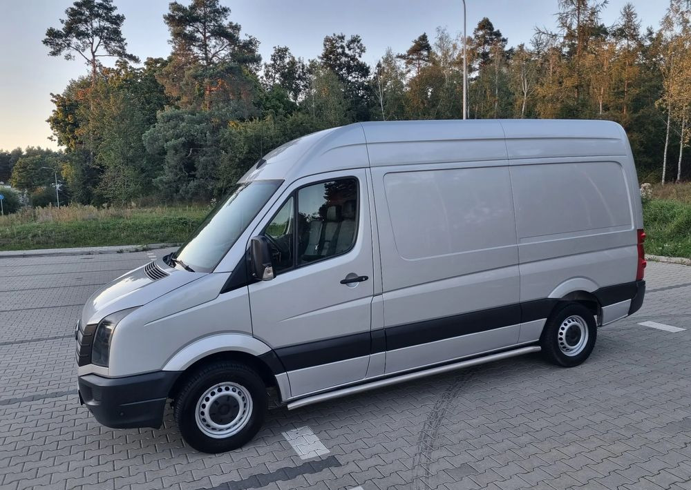Volkswagen Crafter - Furgon i vogël: foto 1 Volkswagen Crafter - Furgon i vogël: foto 1