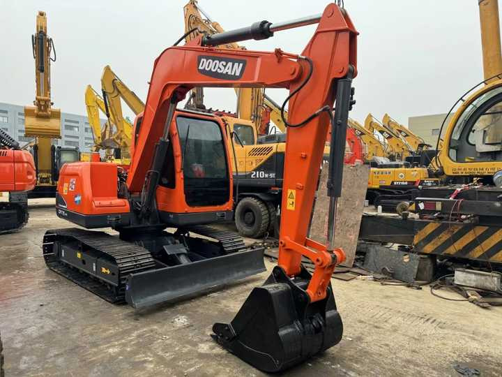 Certified Used Doosan DX75 Mini Excavator | Low Hours, Full Service History | Global Shipping Available - Miniekskavator: foto 2 Certified Used Doosan DX75 Mini Excavator | Low Hours, Full Service History | Global Shipping Available - Miniekskavator: foto 2
