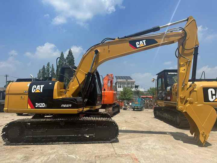Second-hand Cat 312D2 used cat 312d crawler excavator is for sale with good quality and low price - Ekskavator me zinxhirë: foto 5 Second-hand Cat 312D2 used cat 312d crawler excavator is for sale with good quality and low price - Ekskavator me zinxhirë: foto 5