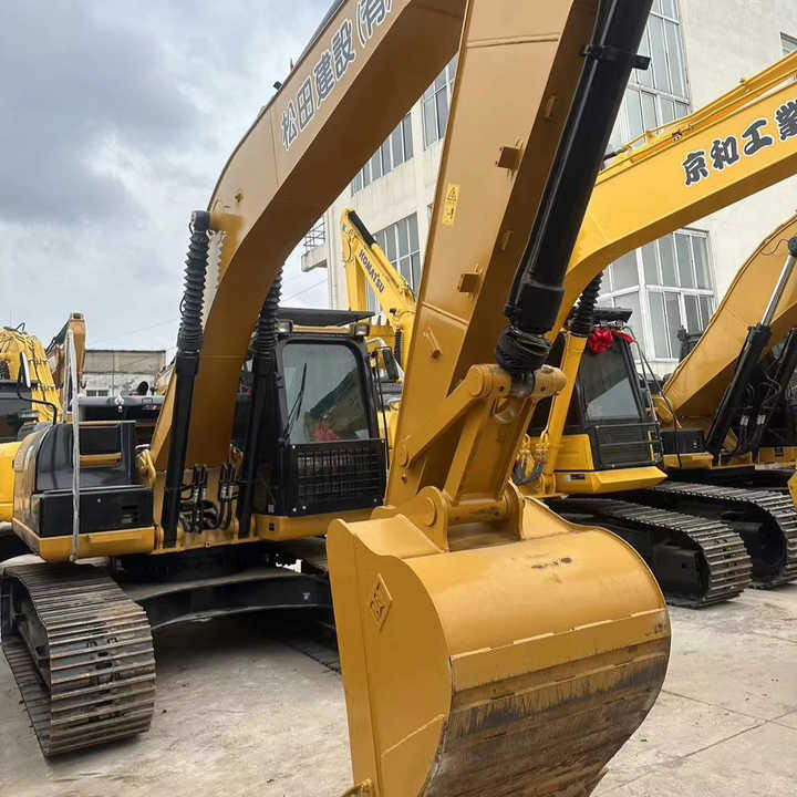 USED Construction Caterpillar Cat 330D Excavator Earthmoving Machinery Used CAT 320D 325D 330D Used Excavators - Ekskavator me zinxhirë: foto 1 USED Construction Caterpillar Cat 330D Excavator Earthmoving Machinery Used CAT 320D 325D 330D Used Excavators - Ekskavator me zinxhirë: foto 1