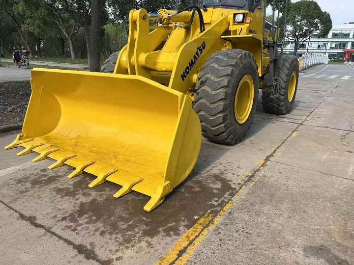 Lizingu i  Used komatsu Wa320-3 Wheel Loader Second Hand Machine Popular Brand komatsu Hydraulic Machinery [ Copy ] Used komatsu Wa320-3 Wheel Loader Second Hand Machine Popular Brand komatsu Hydraulic Machinery [ Copy ]: foto 6