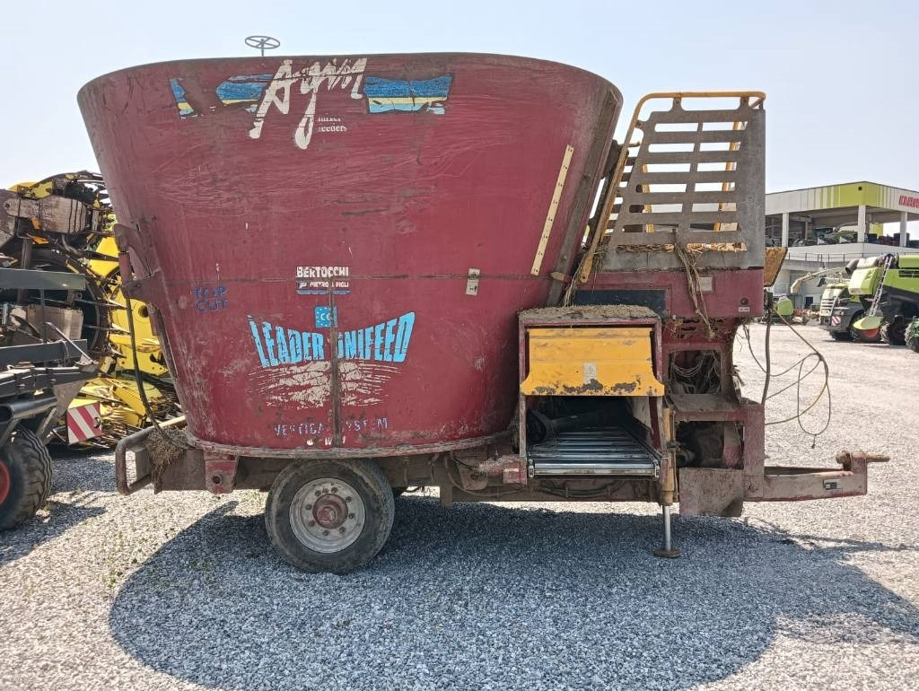 AGM W14 MC  - Vagon për përzierjen e foragjereve: foto 5 AGM W14 MC  - Vagon për përzierjen e foragjereve: foto 5