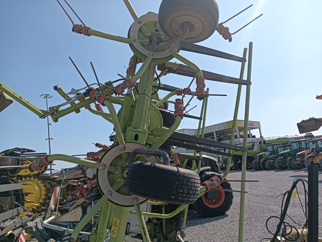 Barkthyese/ Shkundës bari CLAAS VOLTO 900 T: foto 6