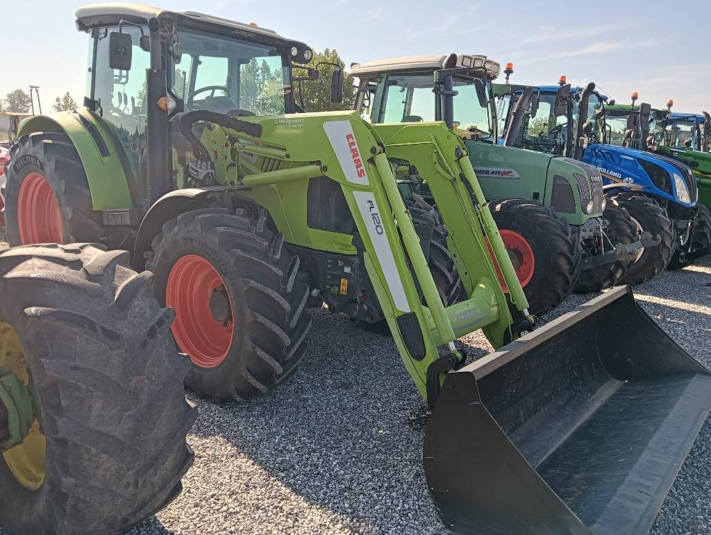 Claas Arion 460 - Traktor: foto 1 Claas Arion 460 - Traktor: foto 1