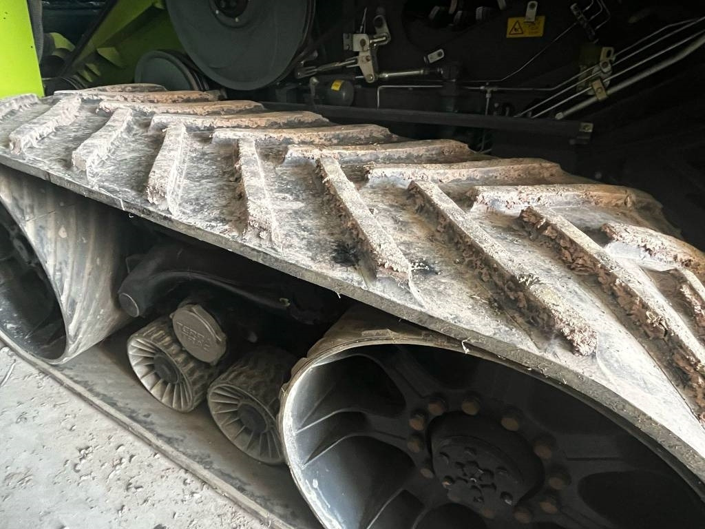 Claas LEXION 760 TT RISO - Autokombajnë: foto 4 Claas LEXION 760 TT RISO - Autokombajnë: foto 4