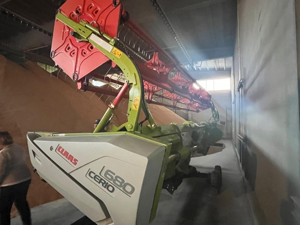 Claas Lexion 7700 TT RISO - Autokombajnë: foto 4 Claas Lexion 7700 TT RISO - Autokombajnë: foto 4