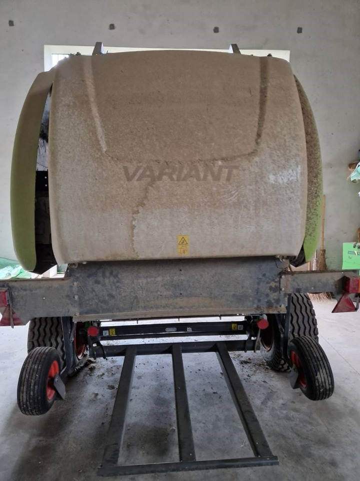 Claas VARIANT 380 PRO RF - Dengmbledhëse e rrumbullakët: foto 5 Claas VARIANT 380 PRO RF - Dengmbledhëse e rrumbullakët: foto 5