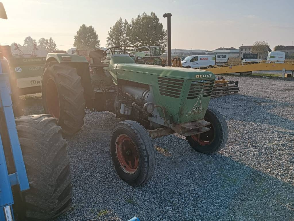 Deutz 8006  - Traktor: foto 1 Deutz 8006  - Traktor: foto 1