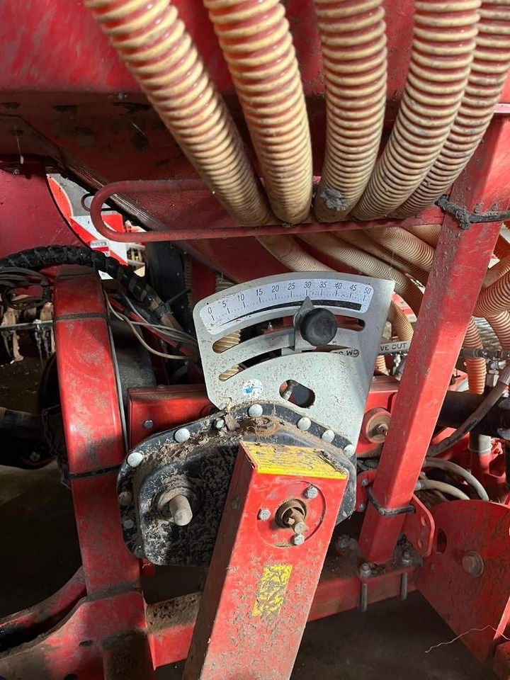 Gaspardo PINTA 500 - Mbjellëse e kombinuar në radhë: foto 4 Gaspardo PINTA 500 - Mbjellëse e kombinuar në radhë: foto 4