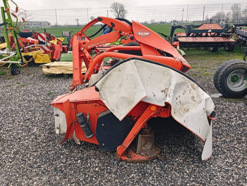 Korrëse bari Kuhn FC 3125: foto 10 Korrëse bari Kuhn FC 3125: foto 10