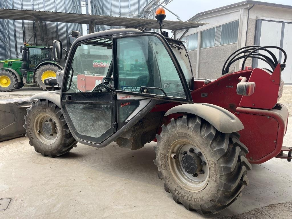 Manitou MVT 730 - Traktor: foto 4 Manitou MVT 730 - Traktor: foto 4