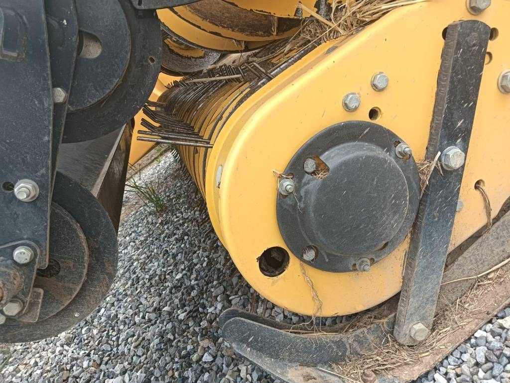 New Holland PICK UP 3 MT - Barkthyese: foto 5 New Holland PICK UP 3 MT - Barkthyese: foto 5