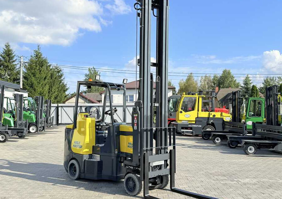 Aisle Master AISLE MASTER 20SHE / ARTICULATED FORKLIFT / TRIPLEX 8500 MM / ELECTRIC / FULL FREE LIFT / SIDE SHIFT / NEW TYRES / ONLY 1176 HOURS / EXCELLENT CONDITION Wide range of multi-directional an - Pirun ritërheqës: foto 3 Aisle Master AISLE MASTER 20SHE / ARTICULATED FORKLIFT / TRIPLEX 8500 MM / ELECTRIC / FULL FREE LIFT / SIDE SHIFT / NEW TYRES / ONLY 1176 HOURS / EXCELLENT CONDITION Wide range of multi-directional an - Pirun ritërheqës: foto 3