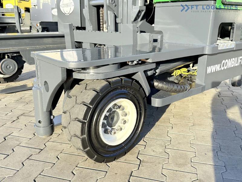 Combilift C4000 / GAS / TRIPLEX - 6900MM / FREE-LIFT / FULL CABIN C4000 / GAS / TRIPLEX - 6900MM / FREE-LIFT / FULL CABIN - Pirun ritërheqës me 4 rrugë: foto 4 Combilift C4000 / GAS / TRIPLEX - 6900MM / FREE-LIFT / FULL CABIN C4000 / GAS / TRIPLEX - 6900MM / FREE-LIFT / FULL CABIN - Pirun ritërheqës me 4 rrugë: foto 4