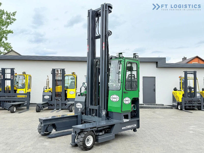 Combilift C4000 / TRIPLEX / 9300MM / FREE LIFT / POSITIONER / GAS / CABIN C4000 / TRIPLEX / 9300MM / FREE LIFT / POSITIONER / GAS / CABIN - Pirun ritërheqës me 4 rrugë: foto 2 Combilift C4000 / TRIPLEX / 9300MM / FREE LIFT / POSITIONER / GAS / CABIN C4000 / TRIPLEX / 9300MM / FREE LIFT / POSITIONER / GAS / CABIN - Pirun ritërheqës me 4 rrugë: foto 2